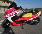 T-Max Ducati Valentino